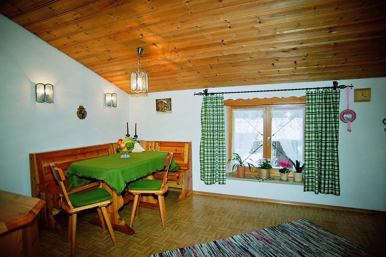 Gasthof Gästehaus Proisl Lenggries